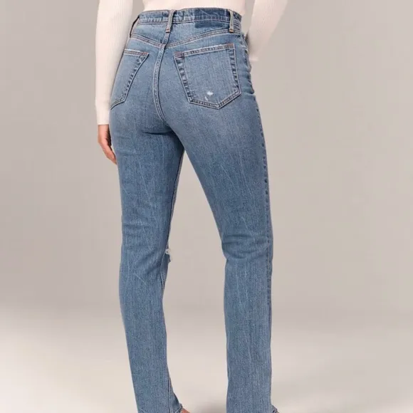 Abercrombie and Fitch Straight 90’s Jeans