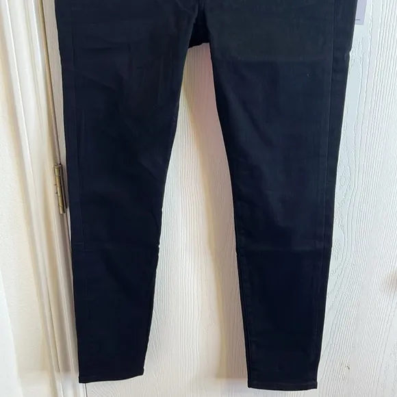 Anthropologie (Edwin) Women's Pixie Black 9&quot; Mid-Rise Skinny Jeans. Size 29