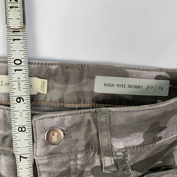 Anthropologie Pilcro Camouflage Velvet Jeans Grey Brown Size 24 High Rise Skinny