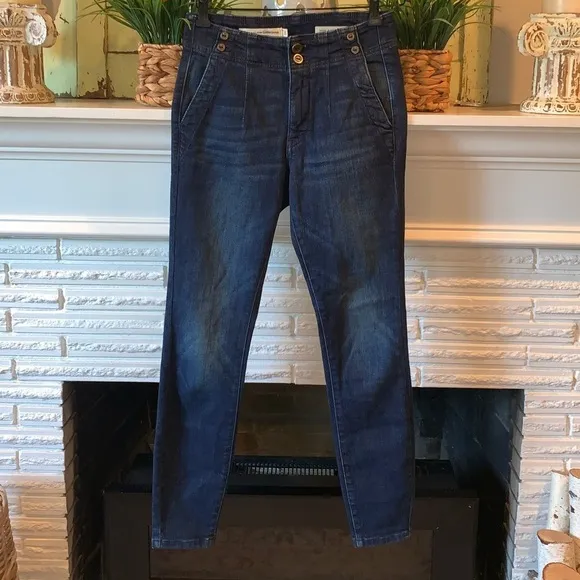 Anthropologie Pilcro Dark Wash High Rise Skinny Jeans Size 26 Button Details