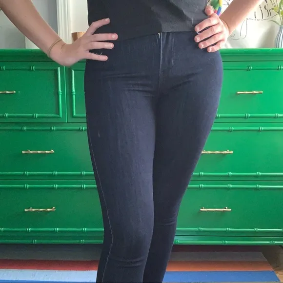 BRAND NEW WOT Levi’s 721 High Rise Skinny Jeans