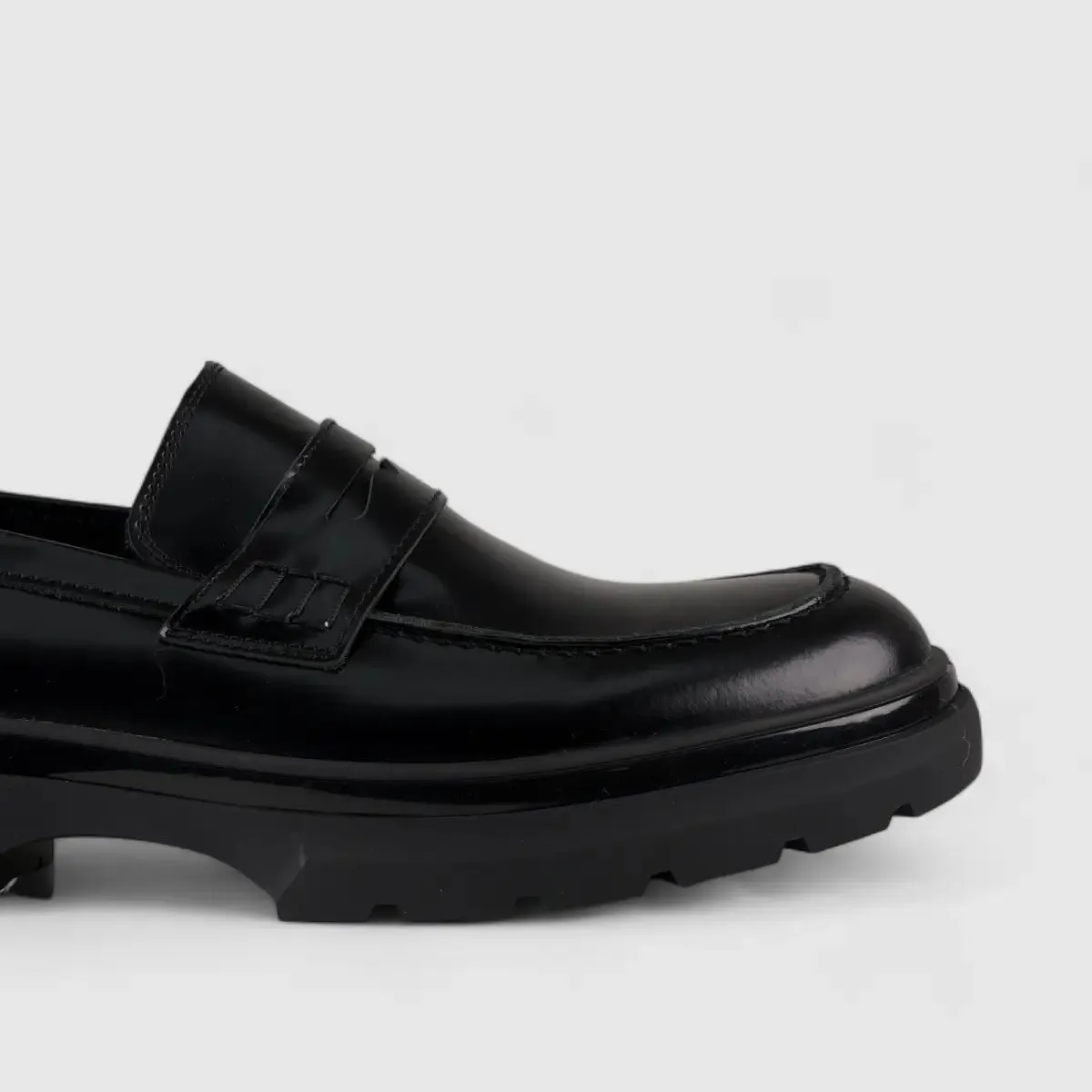 Bulletti Chunky Sole Loafer Black 4804