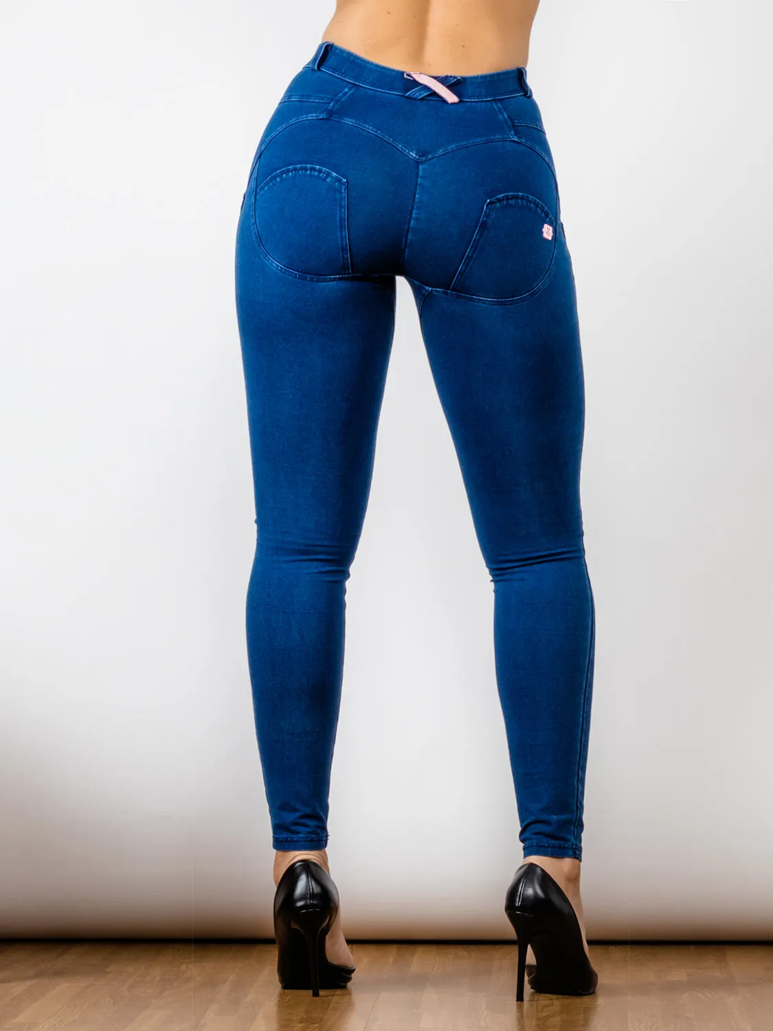 Buttoned Skinny Jeans