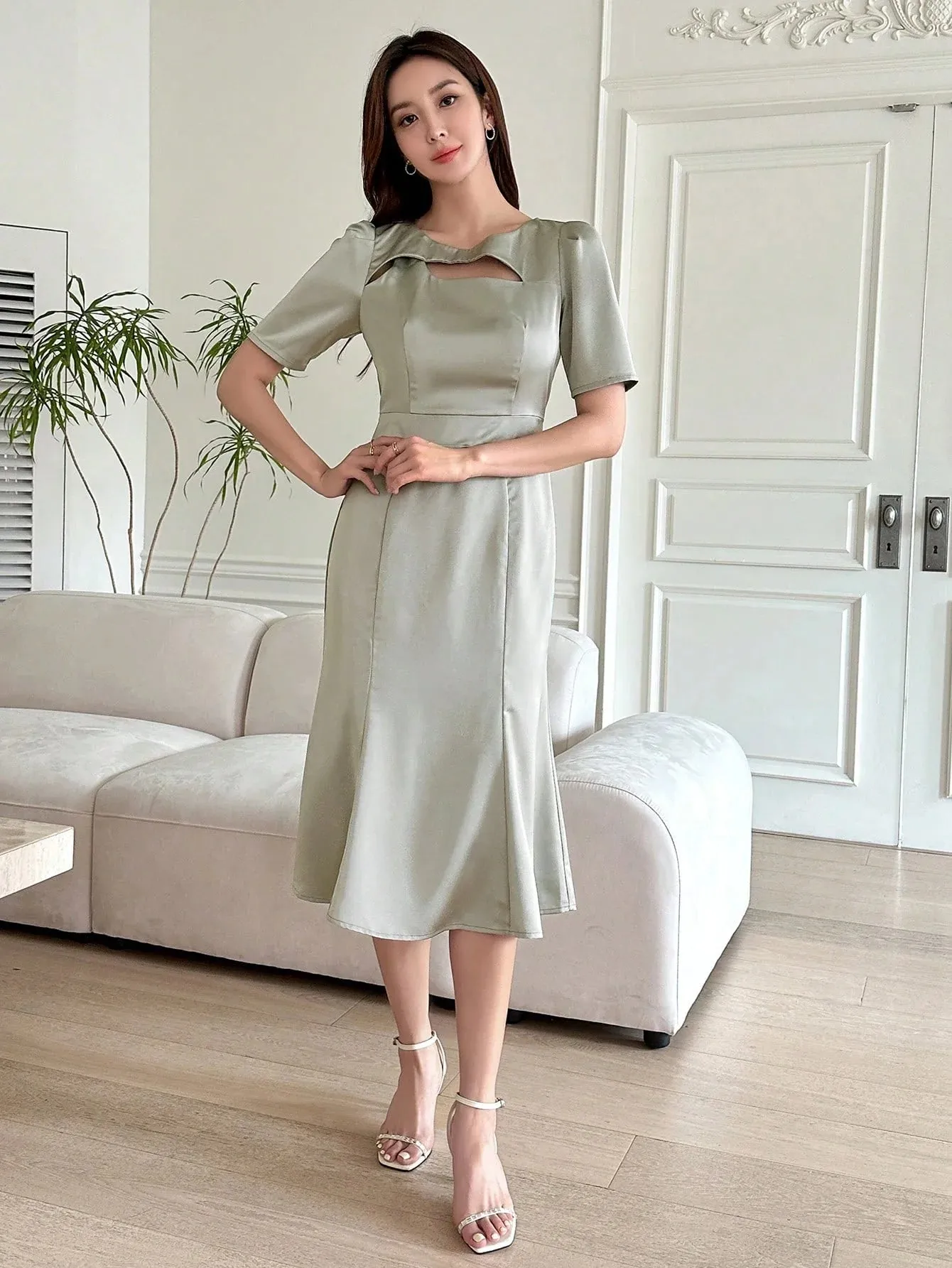 CM-DS097737 Women Elegant Seoul Style Short Sleeve Solid Mermaid Hem Dress - Mint Green