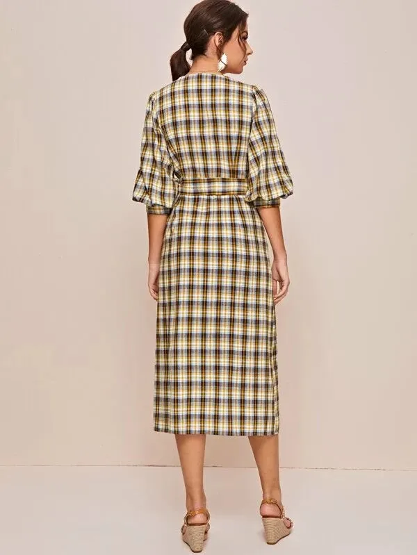 CM-DS218676 Women Casual Seoul Style V-Neck Puff Short Sleeve Tie Waist Plaid Wrap Dress
