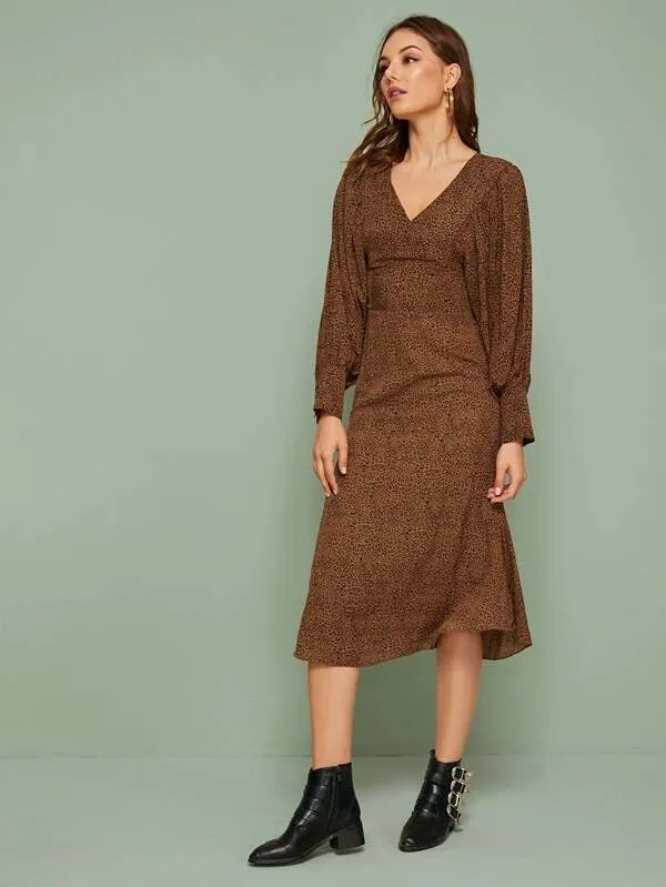 CM-DS923171 Women Casual Seoul Style V-Neck Leopard Balloon Sleeve Midi Fitted Dress - Brown