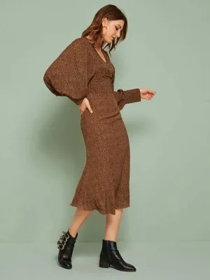CM-DS923171 Women Casual Seoul Style V-Neck Leopard Balloon Sleeve Midi Fitted Dress - Brown