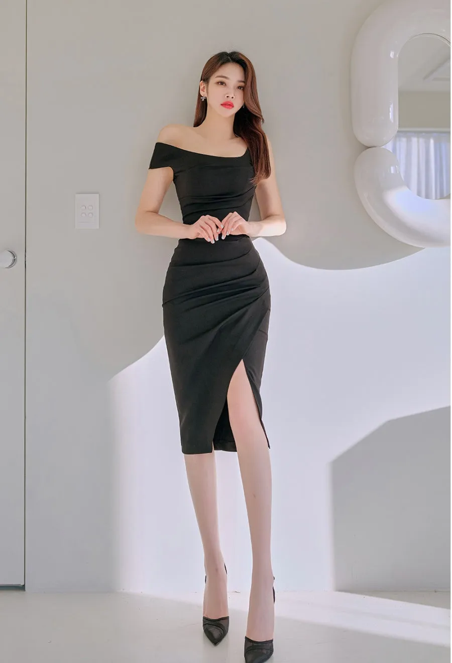 CM-DY076574 Women Casual Seoul Style V-Neck Sleeveless Split Midi Dress (Available in 2 colors)