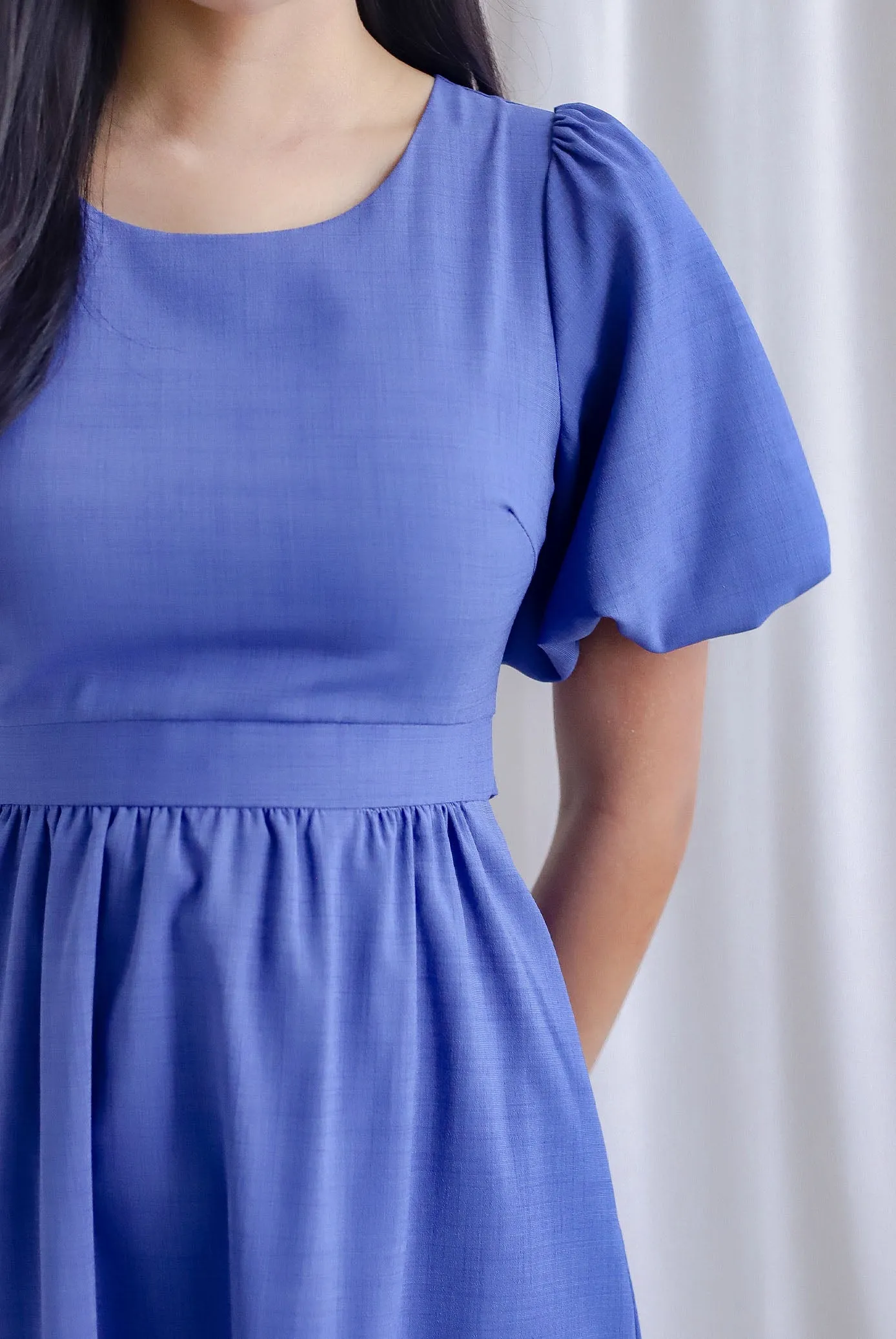 Danica Cut Out Tie Back Midi Sleeved Dress In Blue