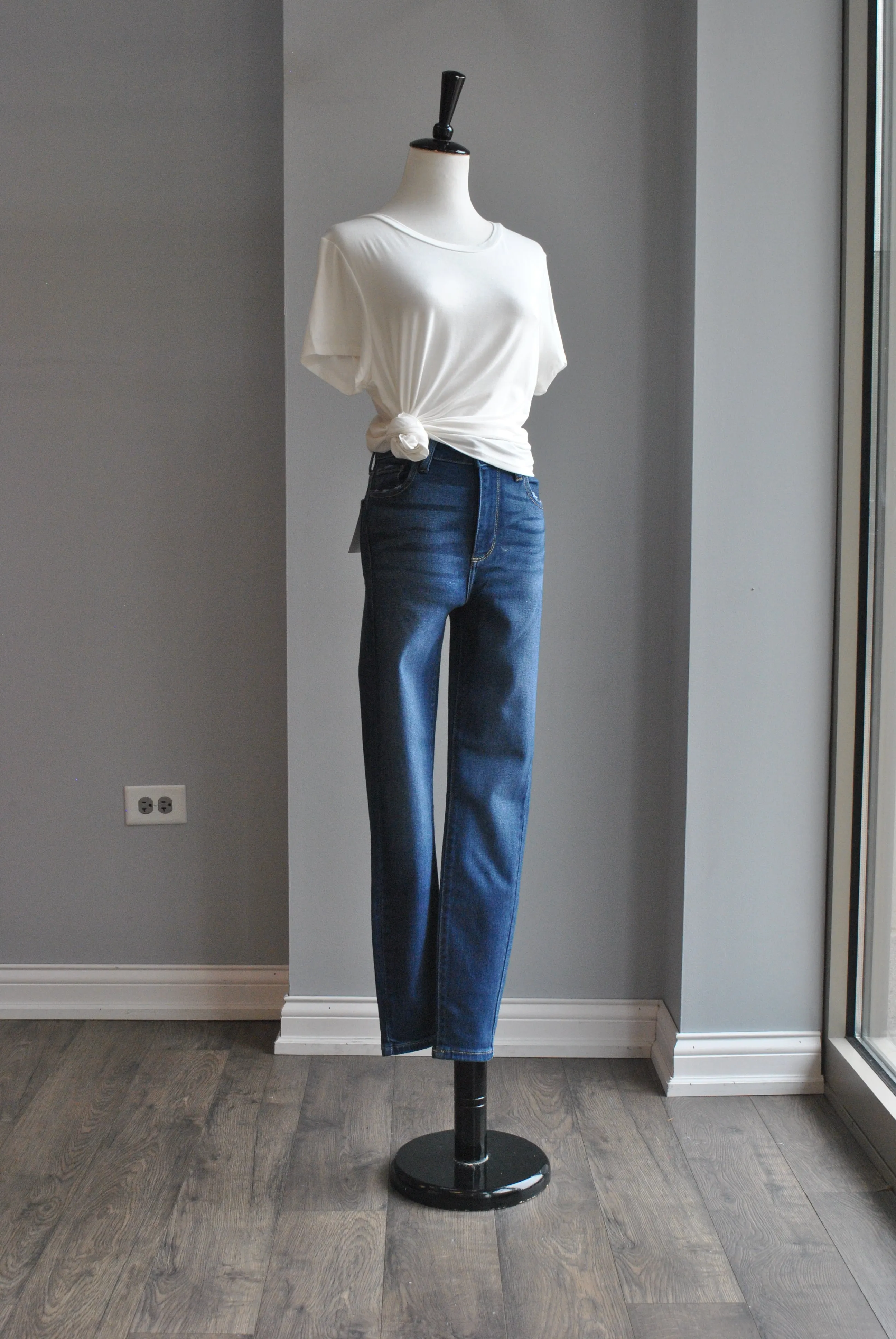DARK DENIM CLASSIC STYLE SKINNY JEANS