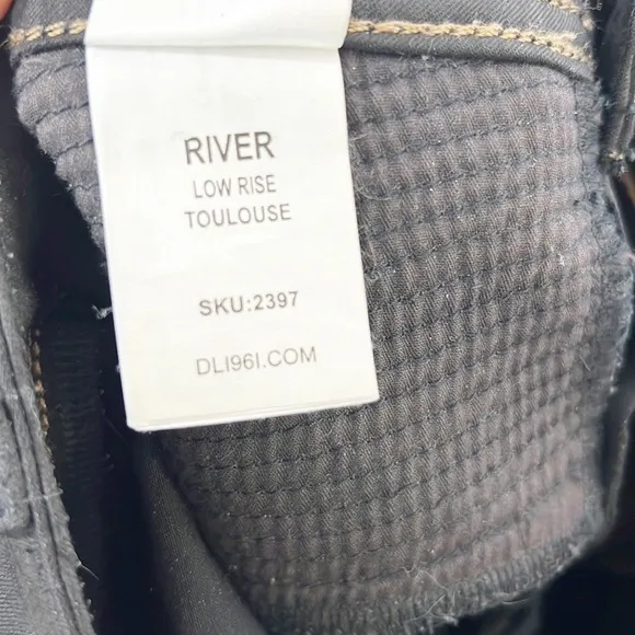 Dl1961 River Moto Skinny Jeans in Toulouse Low Rise Black Lambskin Coated Black