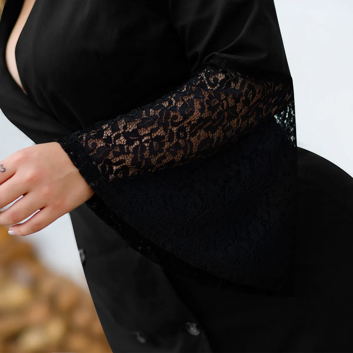 Double-breasted Lace Stitching Horn Long-sleeved Deep V Large Size Women's A-line Skirt