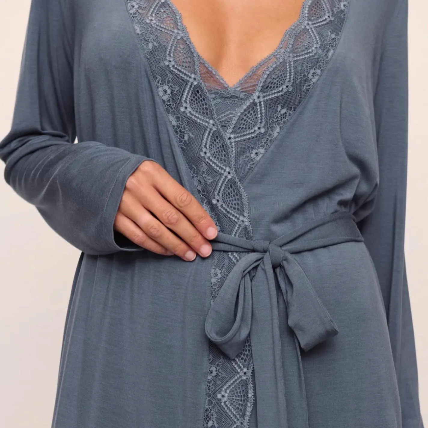 Eberjey Georgina Wrap  in Peppercorn R1643