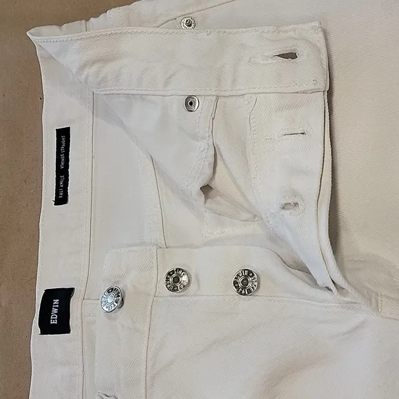 Edwin Size 30 Eggshell White Kali Ankle Vintage Straight Leg Jeans