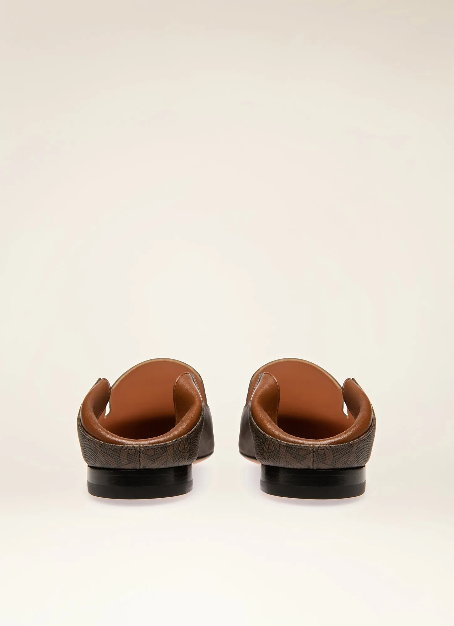 Elely - Slippers