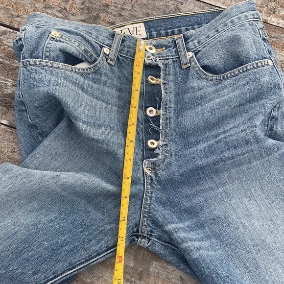 EVE DENIM Silver Bullet Embossed Distressed