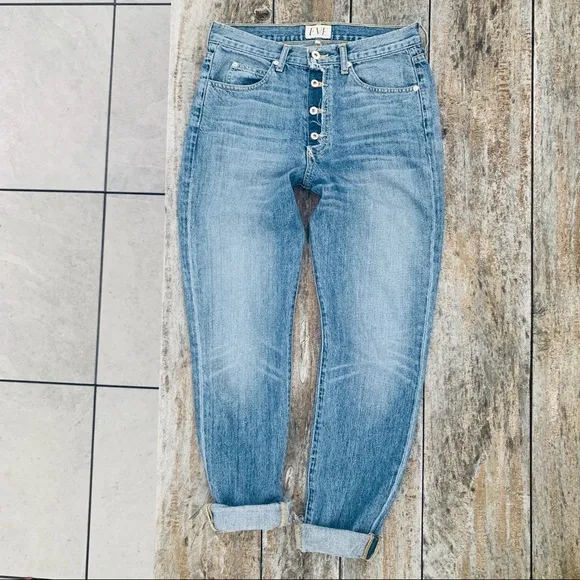 EVE DENIM Silver Bullet Embossed Distressed