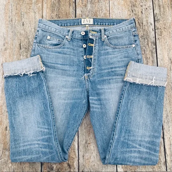 EVE DENIM Silver Bullet Embossed Distressed
