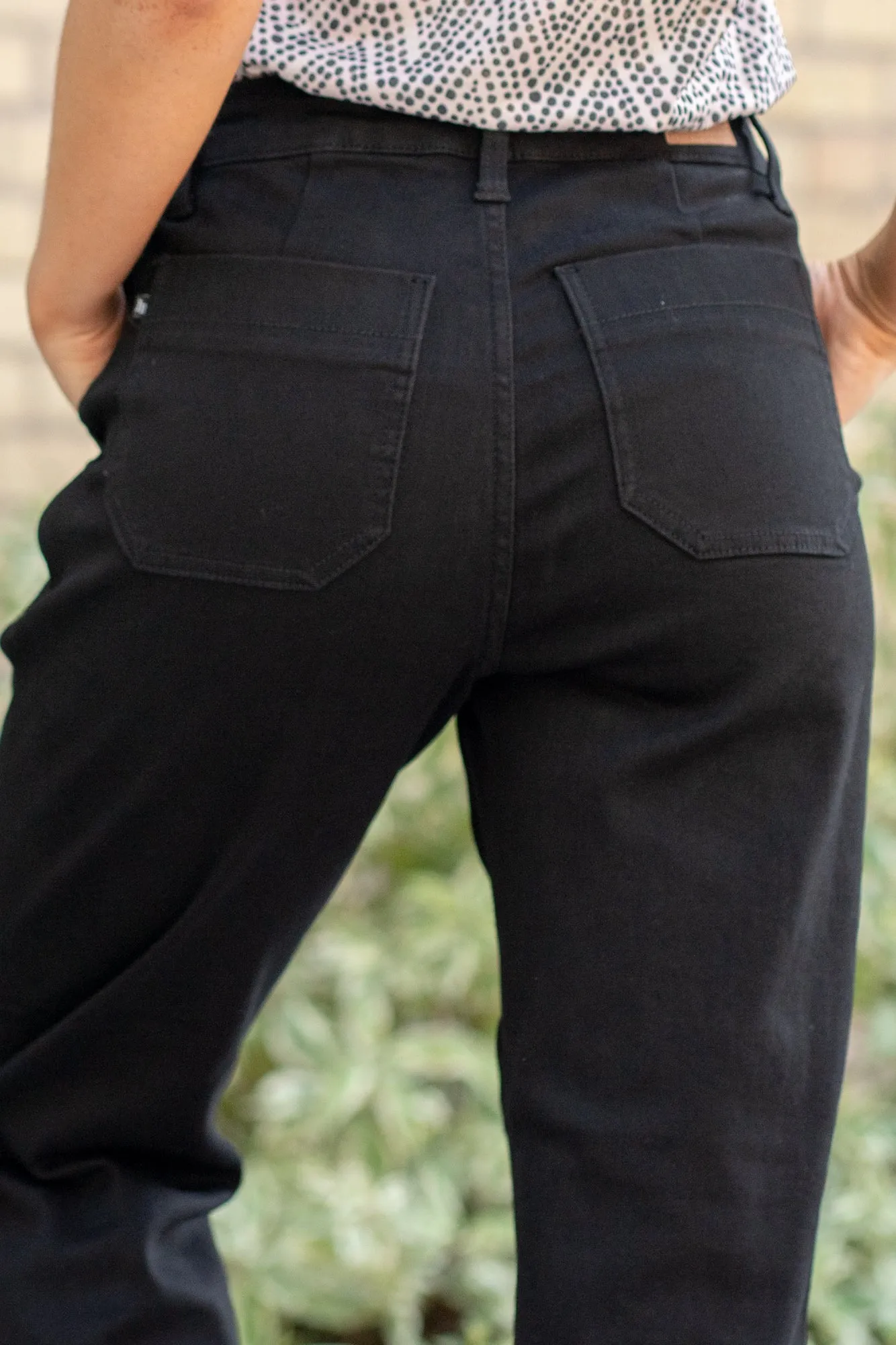 Everyday Jogger High Rise Straight Fit