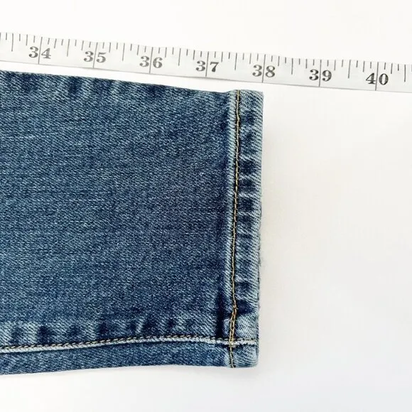 Fidelity Denim Pixie Cut Button-Fly Ankle Jeans in Oasis Wash. Women's Size 27