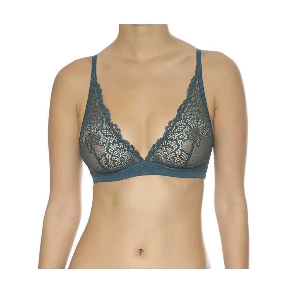 Flying Down to Rio Wireless Triangular Bralette