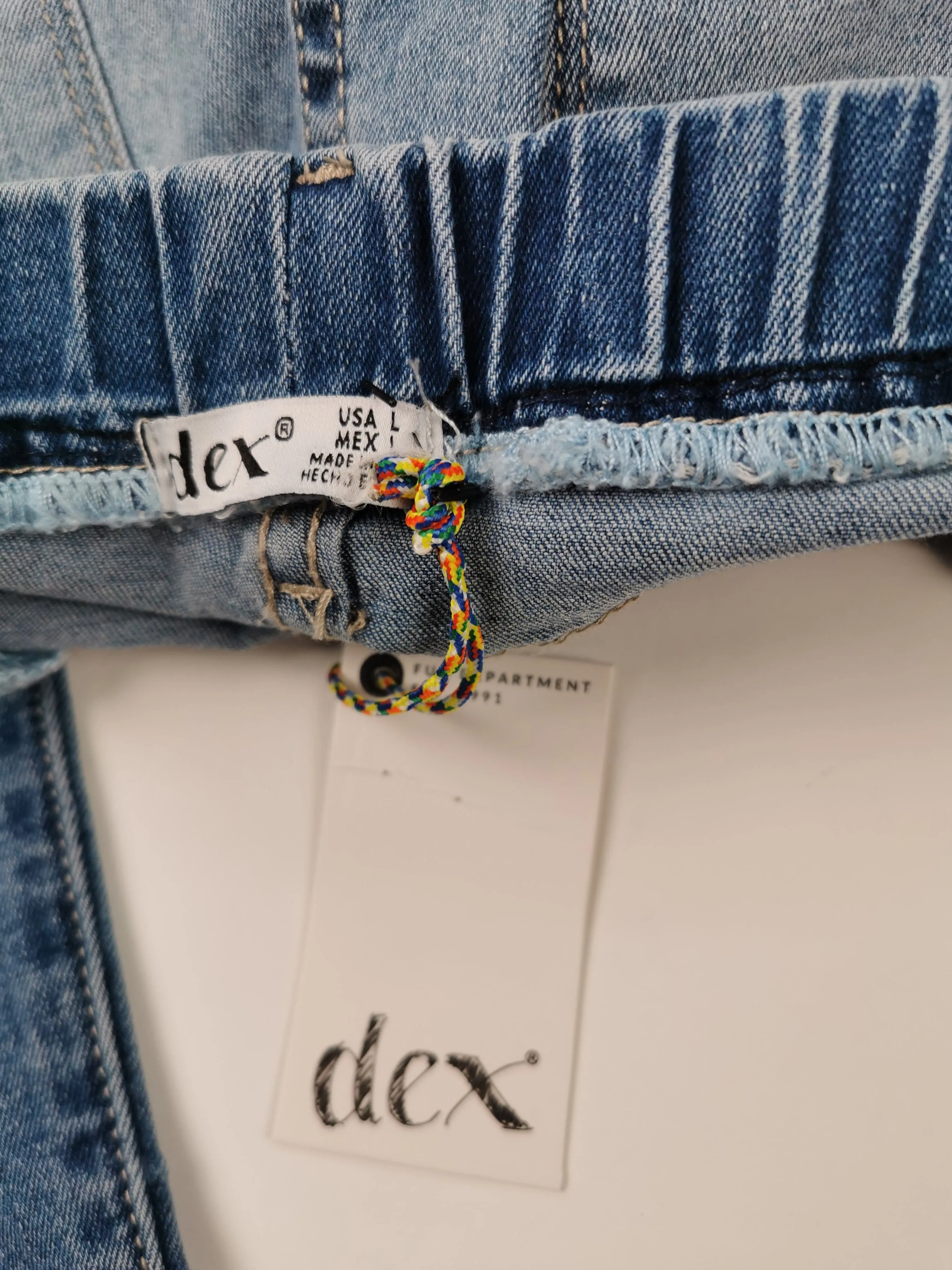GIRL SIZE LARGE (12 YEARS) - DEX Kids, Ripped Skinny Jeans NWT B54