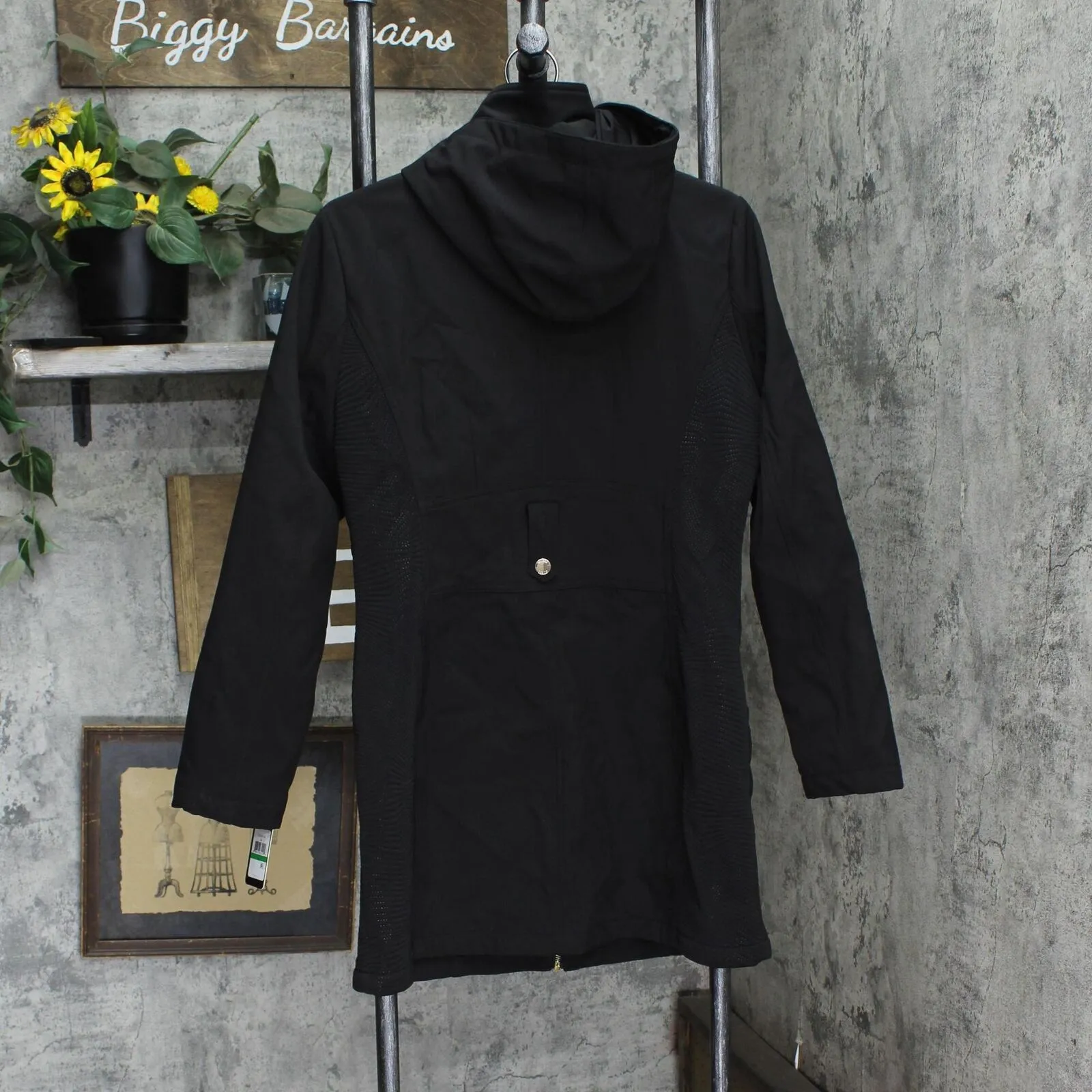 Guess Womens Belted Softshell Jacket with Hood 16710941b64ffa Deep Black L