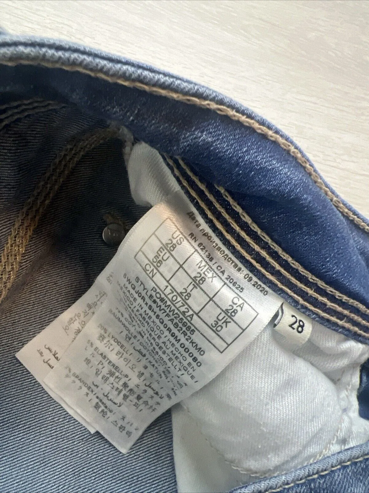 Guess Womens Low Rise Skinny Jeans Size 28