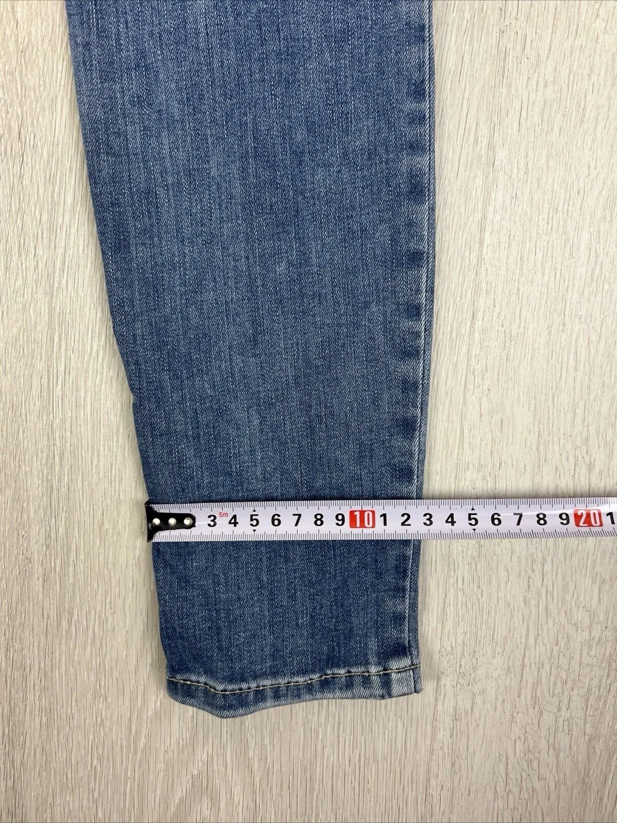 Guess Womens Low Rise Skinny Jeans Size 28