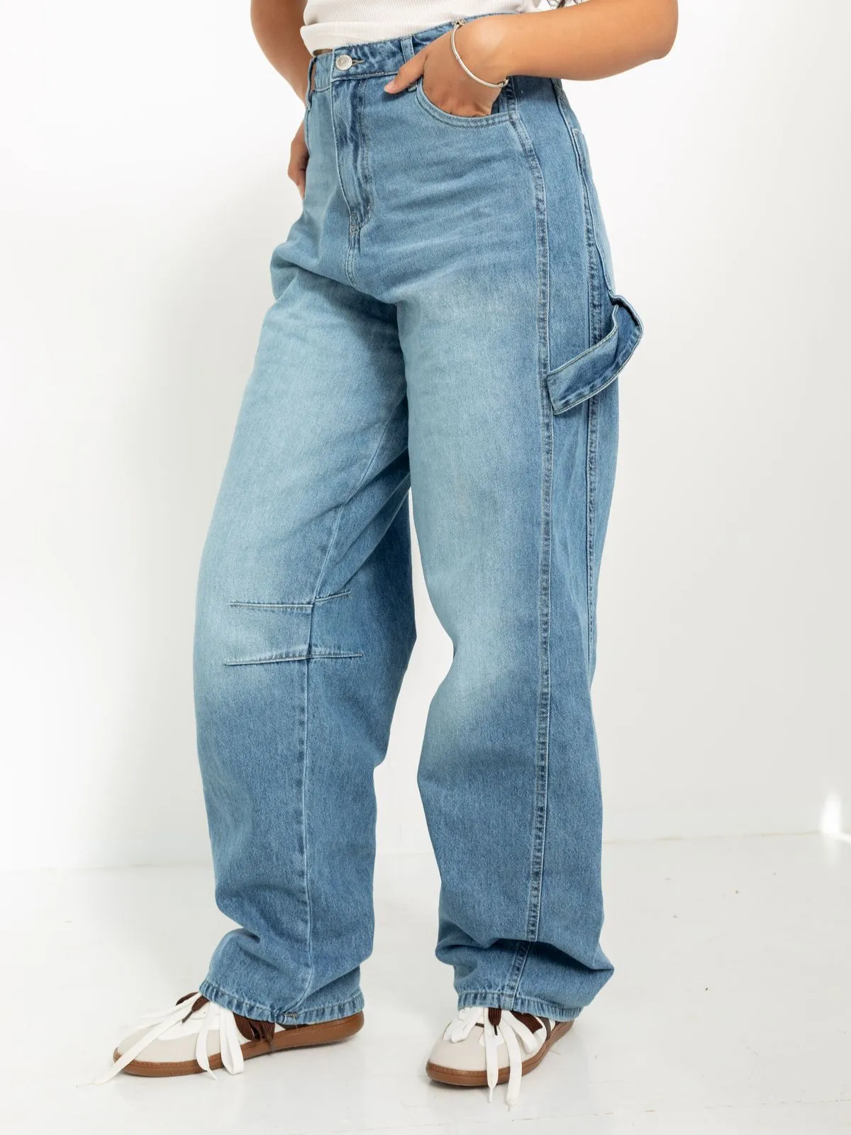 High Waist Medium Blue Wash Baggy Jeans