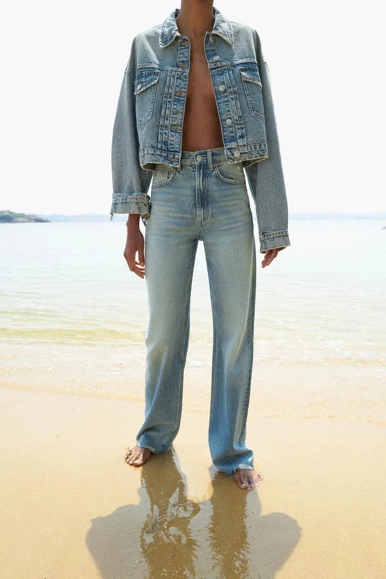 Highwaist Ripped straight fit jeans