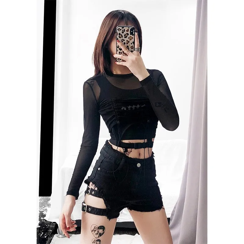 “HOLLOW RIPPED” JEANS SHORTS W031802