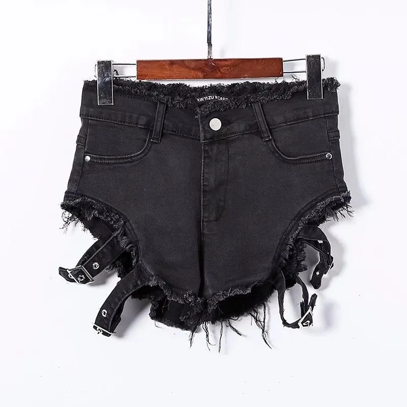 “HOLLOW RIPPED” JEANS SHORTS W031802