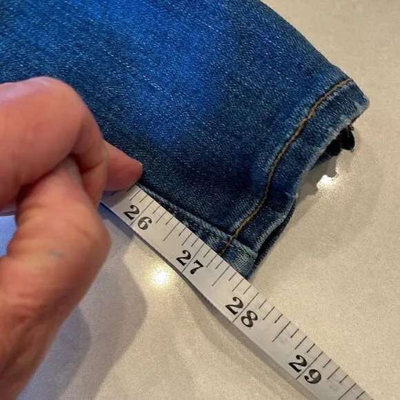 Hudson women’s jeans size 25 centerfold super skinny, zipper on hem, really nice