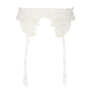 Imagine La Beaute Suspender Belt