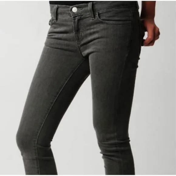 J Brand Low Rise Pencil Leg Skinny Denim Jeans Ghost Gray