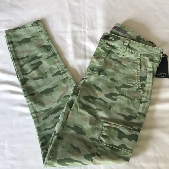Joe’s Jeans Skinny Ankle Cargo Camo Jeans