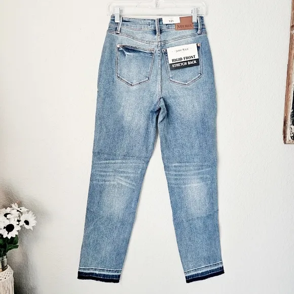 Judy Blue Mid Rise Rigid Magic Straight Leg Released Hem Jeans Regular Plus NEW