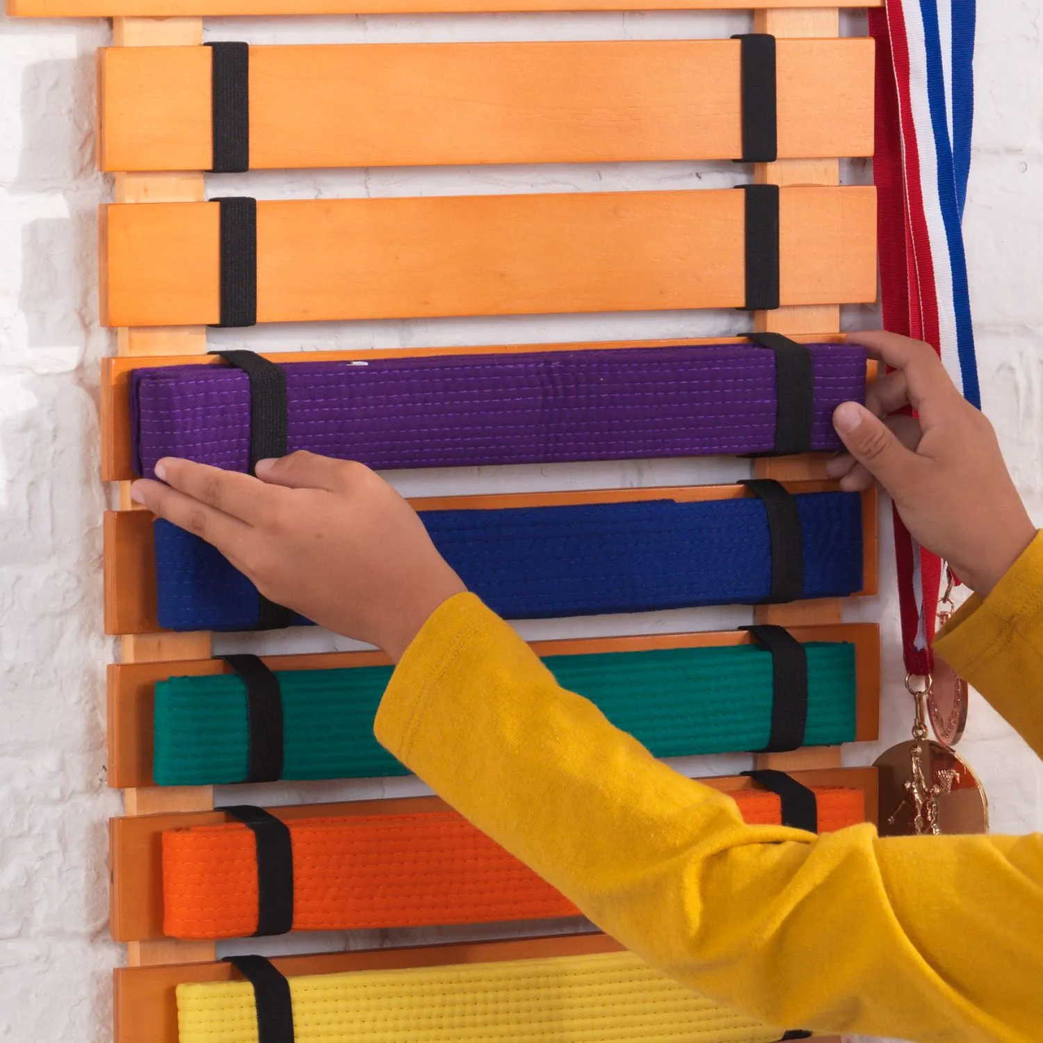 KidKraft Martial Arts Belt Holder