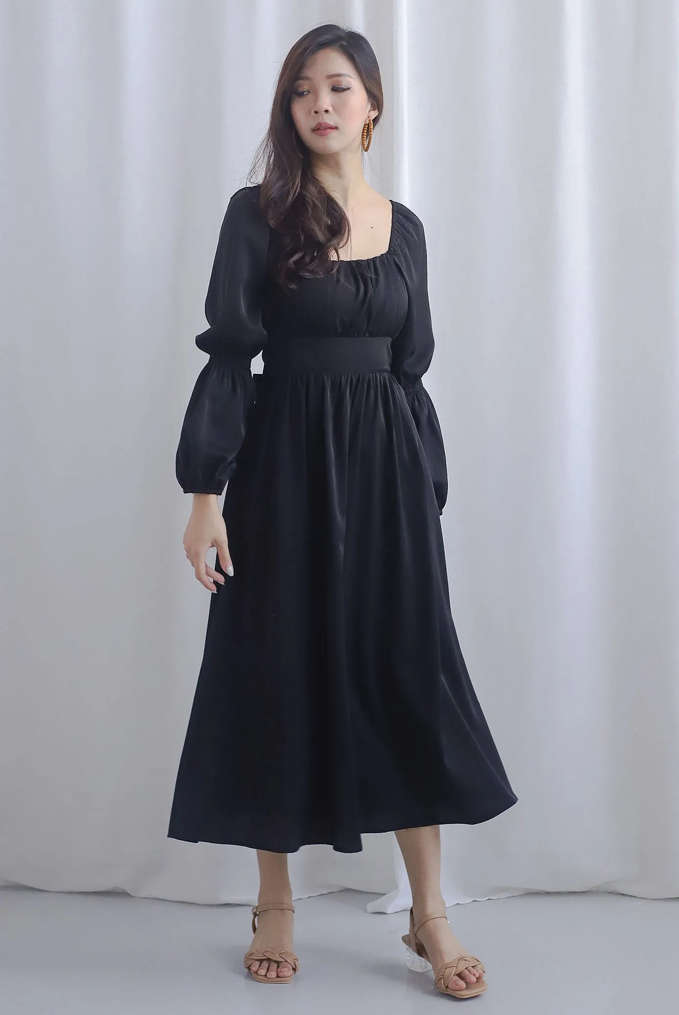 Krystal Double Poof Open Back Dress In Black