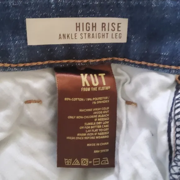 Kut from the Kloth High Rise Ankle Straight Leg Distressed Crop Denim Jeans 22W