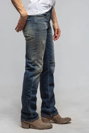Laramie Authentic Ripped & Repaired Vintage Straight Jeans In Dark Navajo Wash