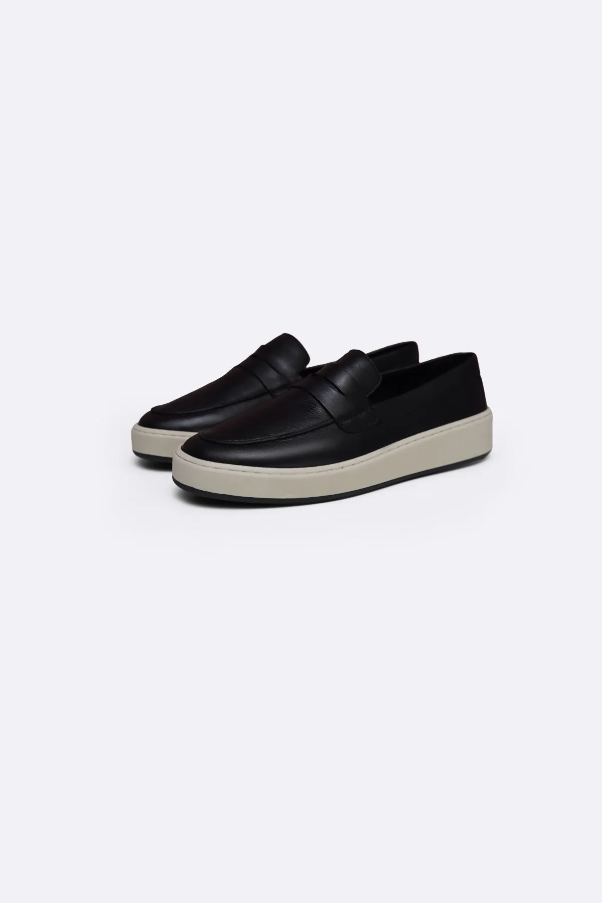 LEATHER SLIP-ON LOAFERS