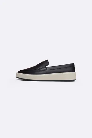 LEATHER SLIP-ON LOAFERS