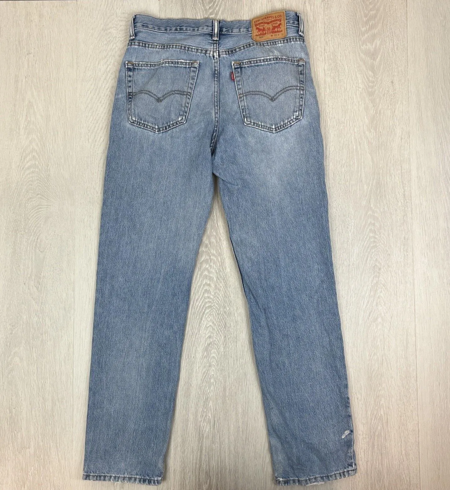 Levis 504 Mens Regular Straight Blue Denim Jeans Size 33