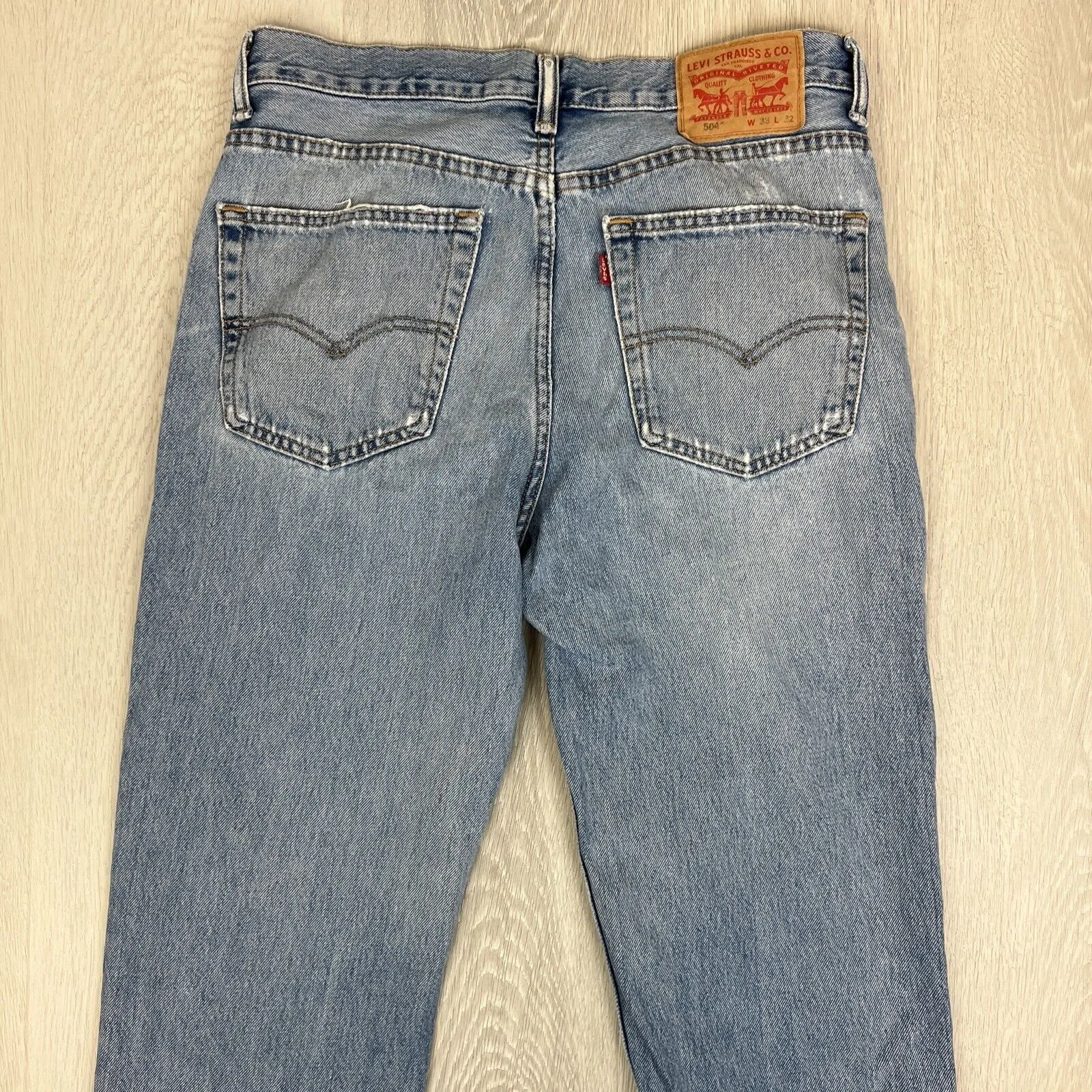 Levis 504 Mens Regular Straight Blue Denim Jeans Size 33