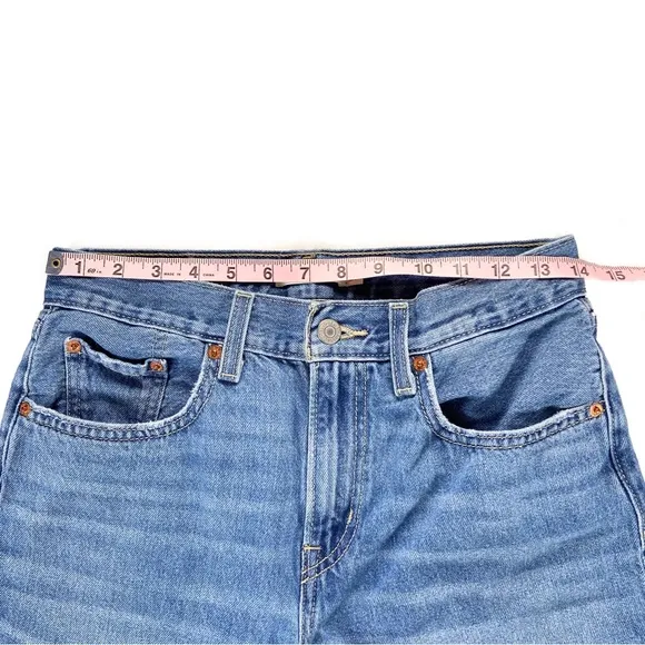Levi’s Jeans Women’s Size 27 Low Pro Straight Distressed Medium Wash Blue Pants