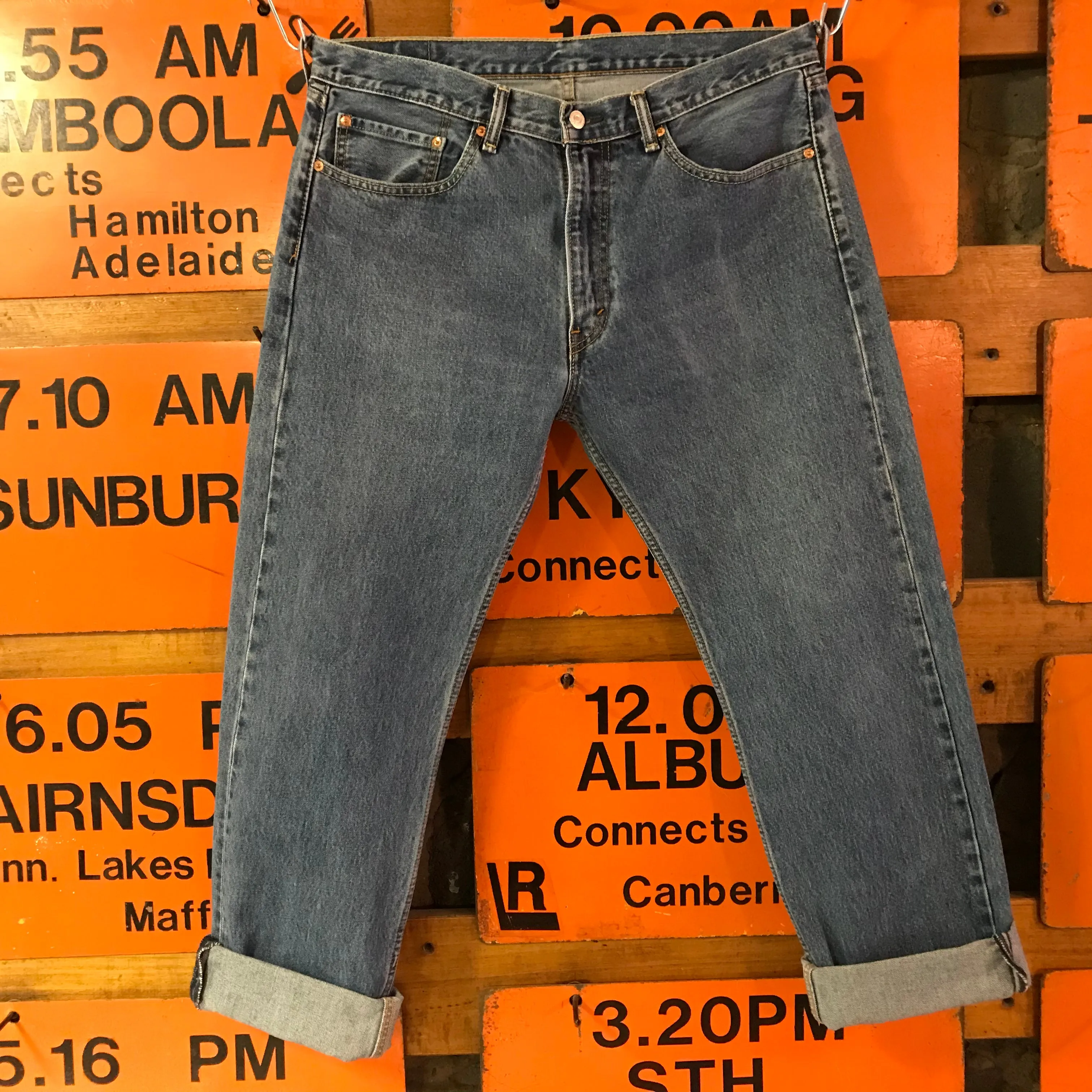 Levi’s Mens Vintage 90’s 505 Straight Leg Denim Jean