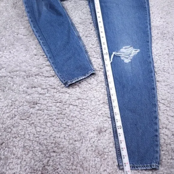 Levi’s Premium 80's Mom Jeans High Rise Tapered Distressed Size 26 x 30 Revolve