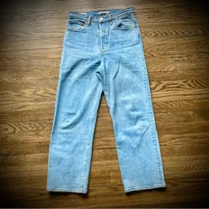 Levi’s Wide Leg Jeans, Size 28 with 27” Inseam